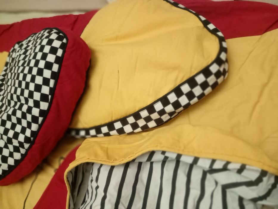 Покрывало на кровать машинку.Cilek