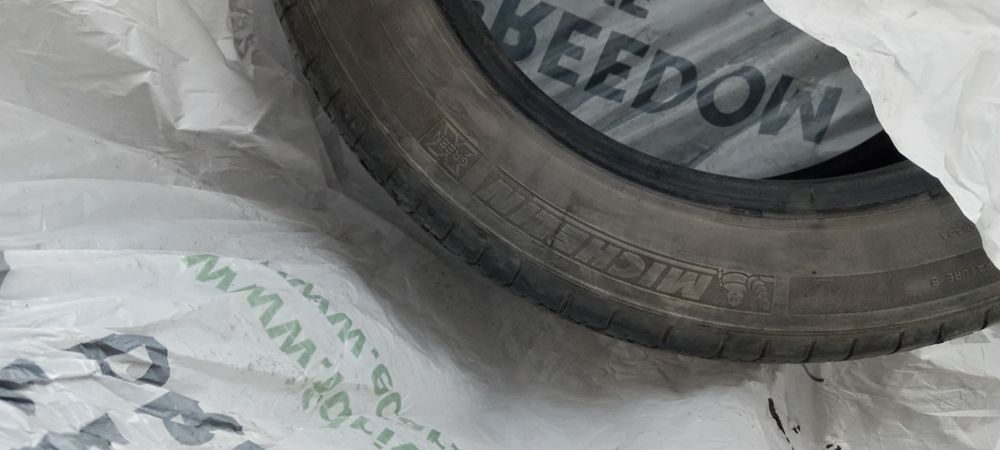 Продам шины прошлогодние.