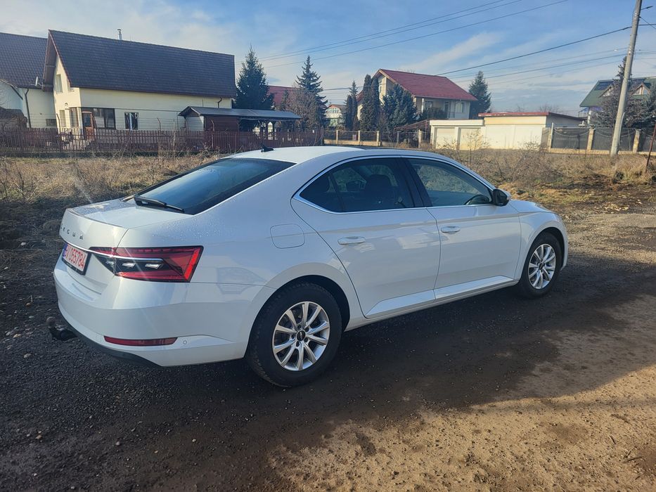 Vand Skoda Superb Style ( Persoana Juridica)