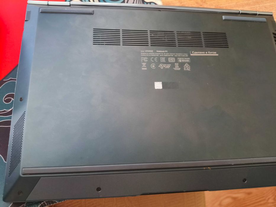 Asus Zenbook 14 OLED