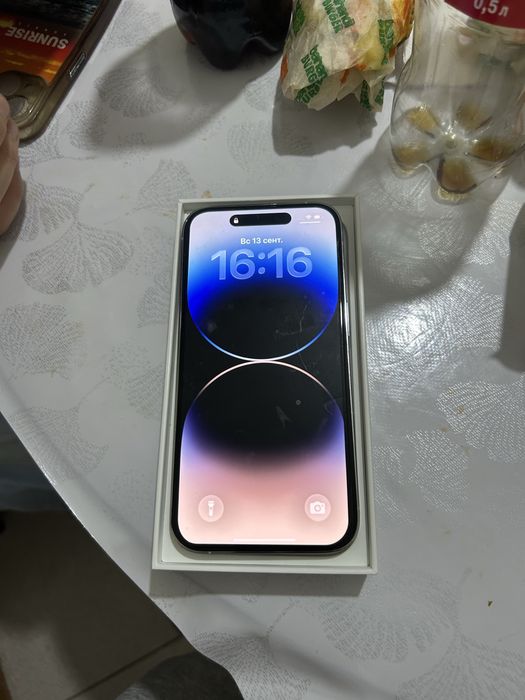iPhone 14 pro белый