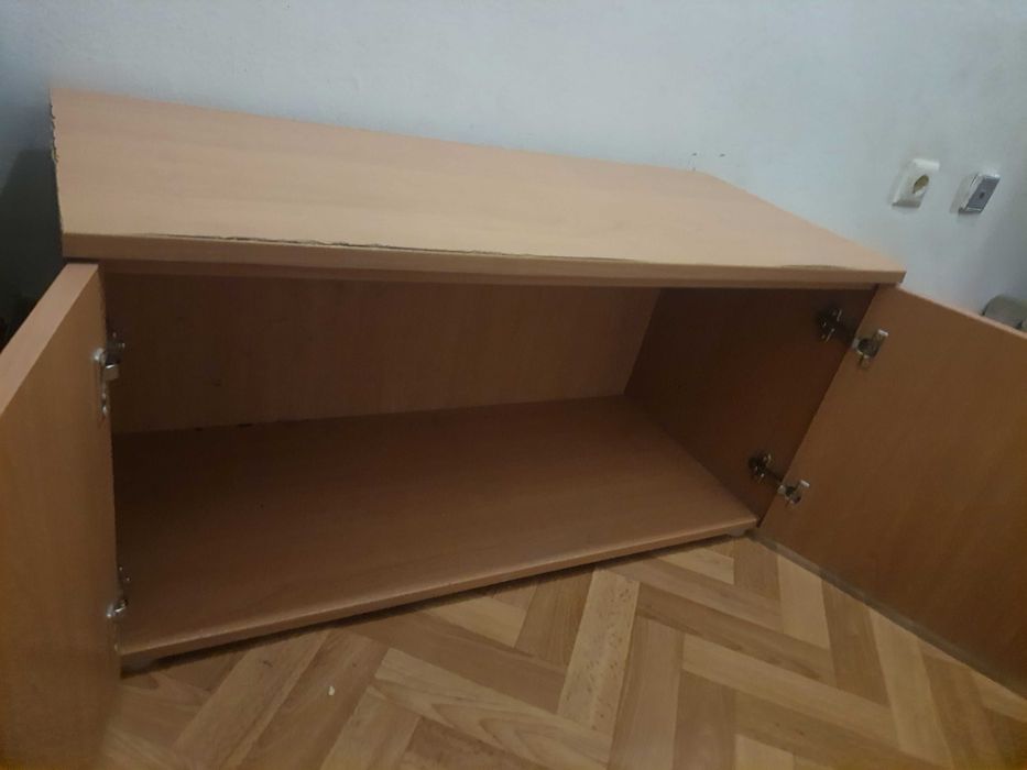 Шкаф маленький б/у