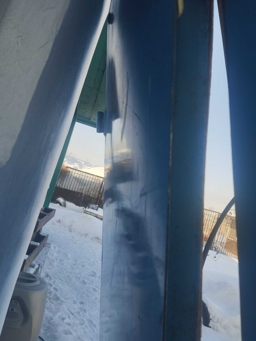 Продам железную дверь