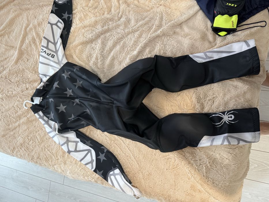 Combinezon Spyder FIS
