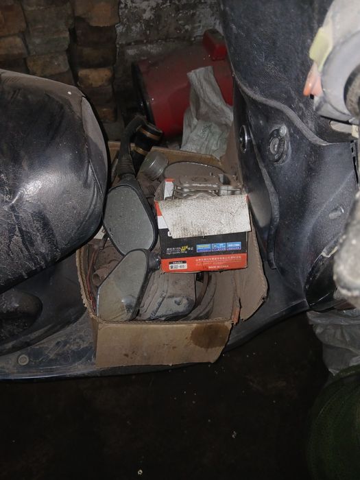 Продам скутер на запчасти