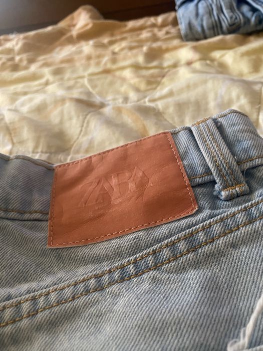 Къси светли гащи Zara