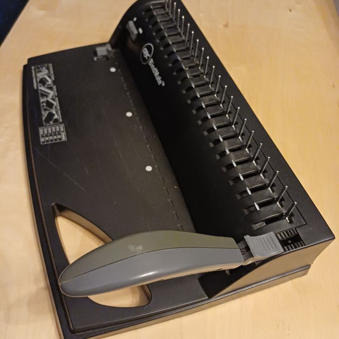 Портативный переплётчик ( брошюратор) GBC BindMate