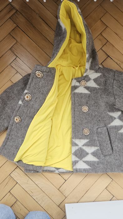 Детско вълнено палто 5-6години