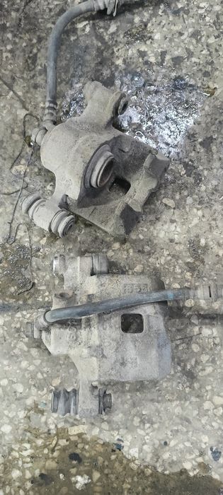 Продам запчасти на Субару