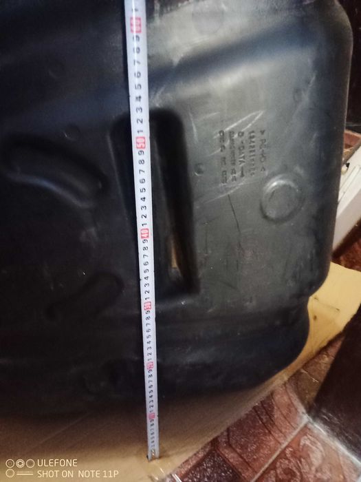 Аксесоари за кемпер  Регулируема маса -БЕЗ ПЛОТ  Корито Резервоар