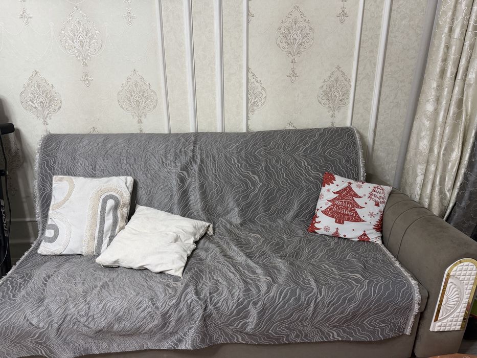 Диван продам срочно