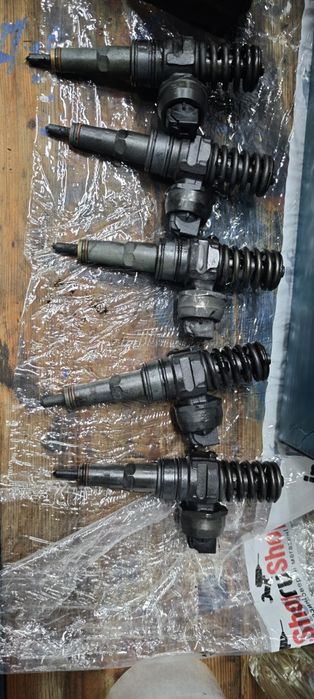 Дюзи Помпа-Дюза 07Z130073F 2.5 TDI / V10 TDI