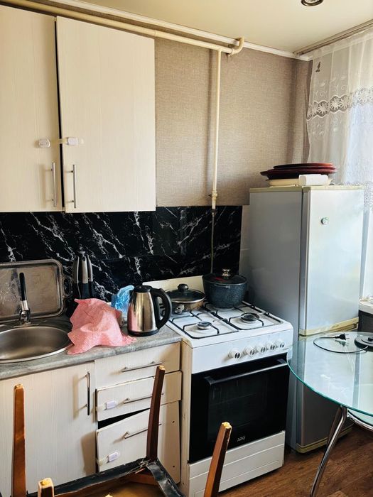 Продам 1ком С.Тюленина