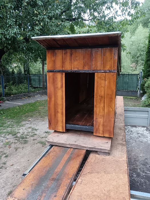 Cușcă pentru câine