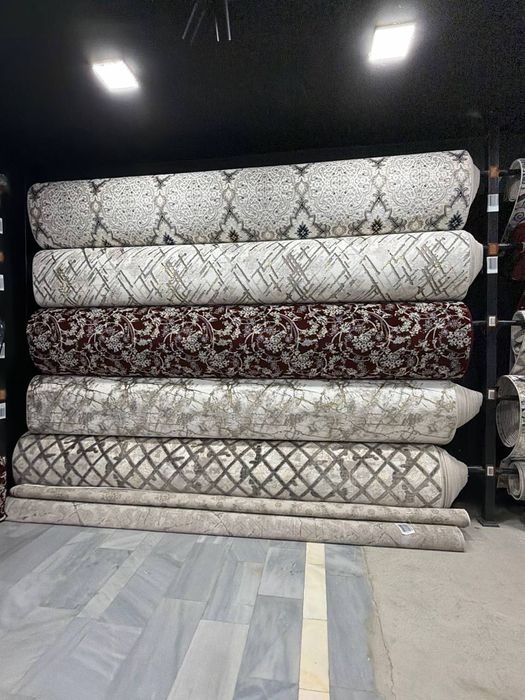 Samarqand Sag gilamlari sotiladi