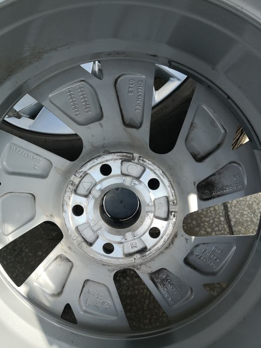 5х112 фолксваген шкода 5x112 volkswagen vw skoda 17 цола 215 65 17 като нови