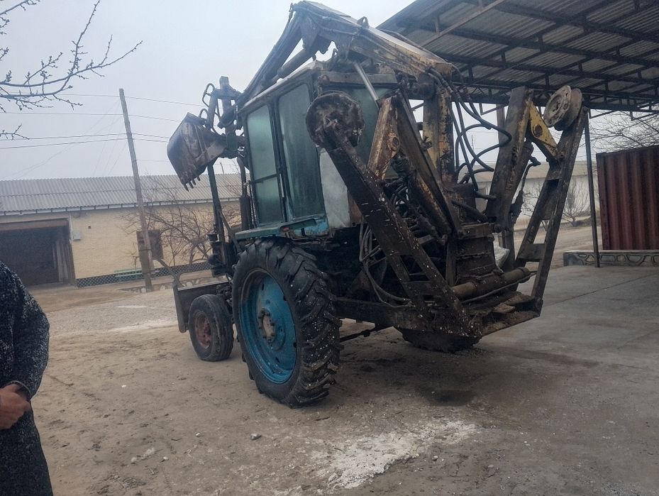 T28 kran sotiladi