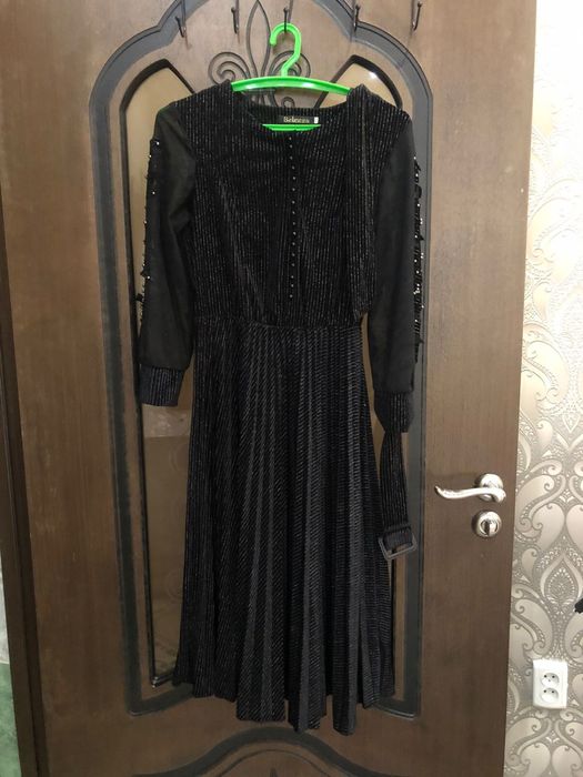 Платья повседневные/вечерние