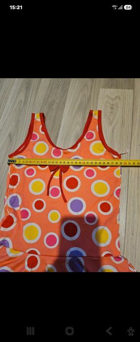 Costum baie intreg dar se poate folosii si  pentru gimnastica sau dans 6-8 ani