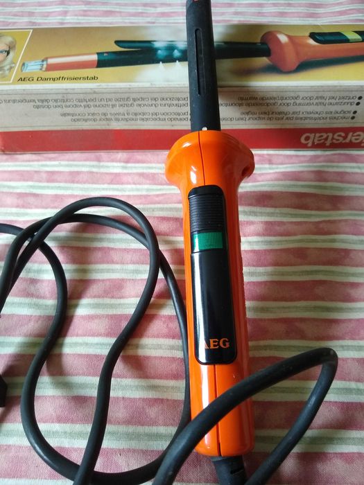 Маша за коса AEG