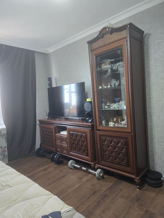 Продаётся! Сервант камоды