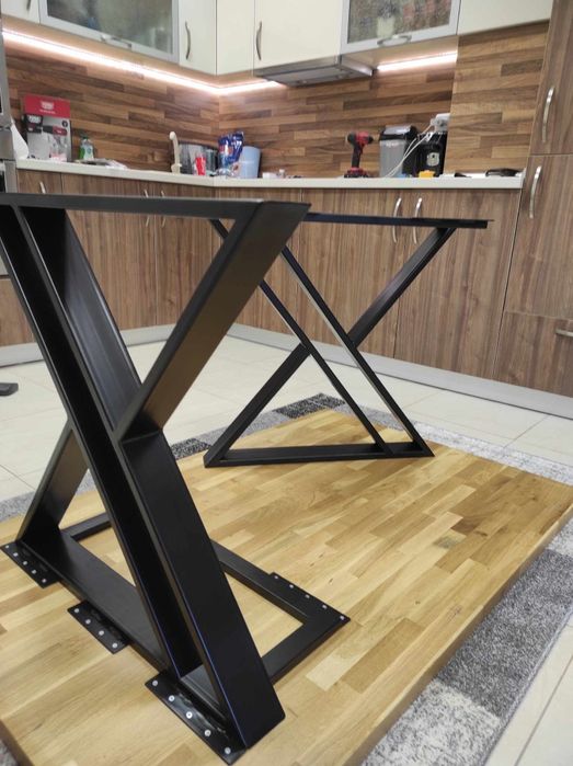 Метални крака за маса