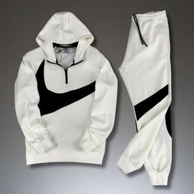 Анцузи найк.Черен и бял