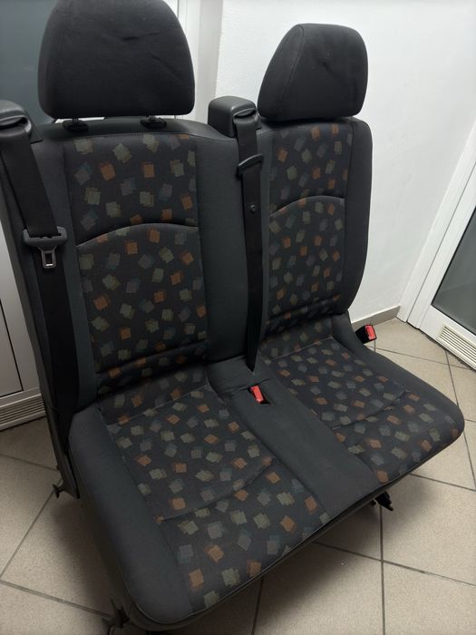 Scaun rabatabil+bancheta rândul 2 Mercedes Vito 639