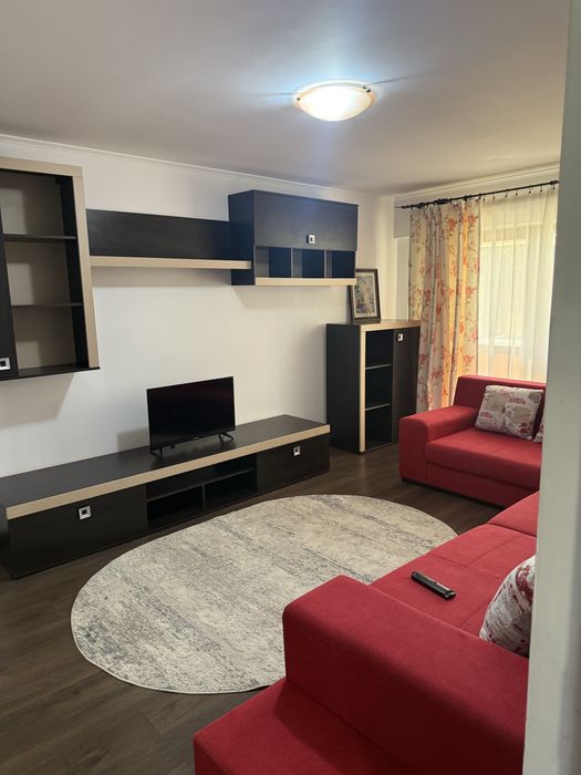 Apartament 3 camere decomandat zina centrala