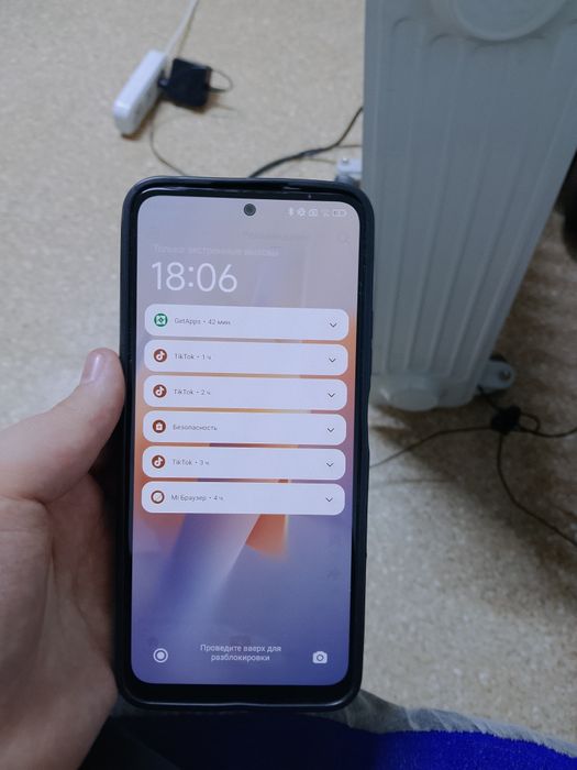 Продаю редми нот 12