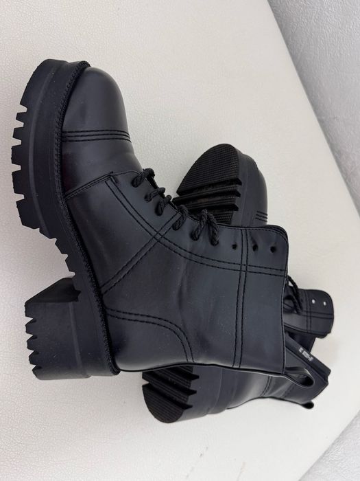 Ботинки зимние 38 размер