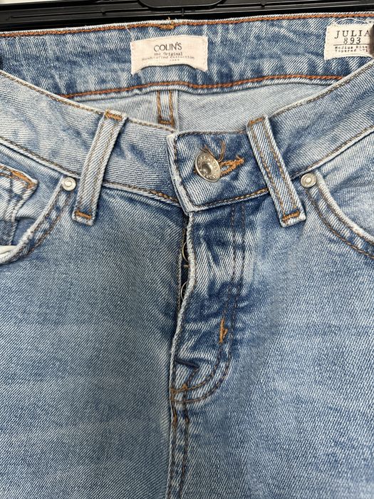 Blugi Colin’s model Julia