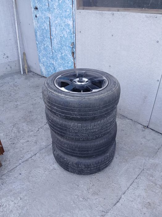Продам резину с дисками