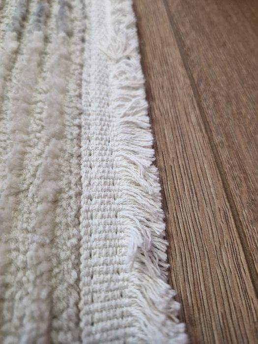 Продам ковёр 2,5м /2, 8м