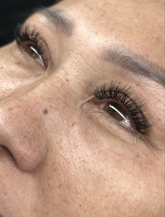 Наращивание ресниц до 4 d - 7000 тг