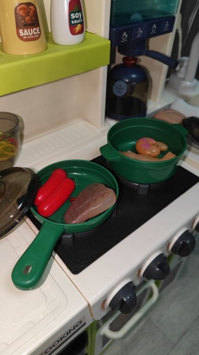 Продам детскую кухню