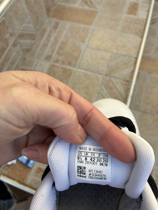 Маратонки Адидас