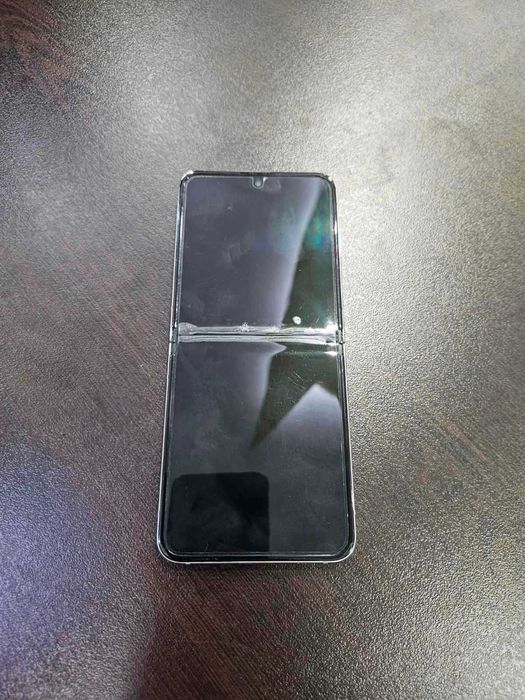 Samsung Z Flip 5 256GB
