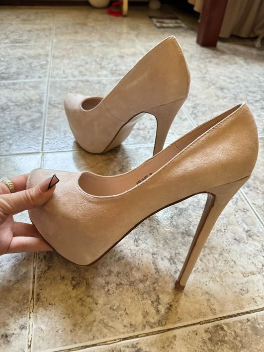 Официални обувки