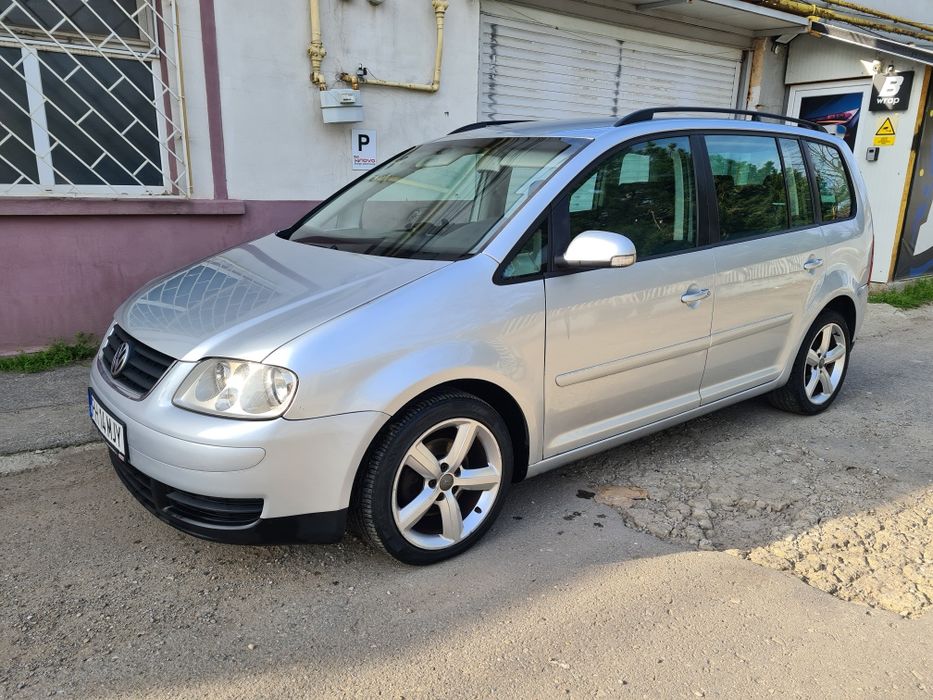 Vw touran 2,0 ,7locuri