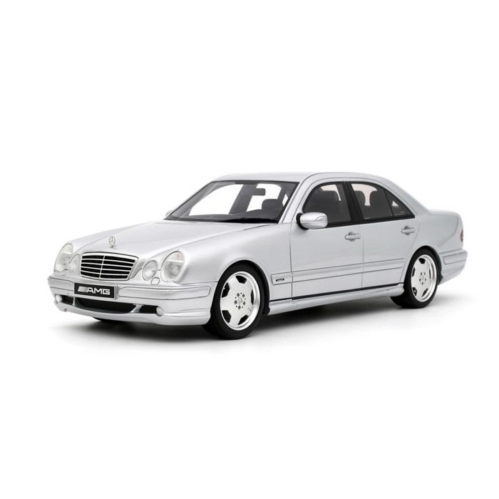Mercedes benz w210 1:18