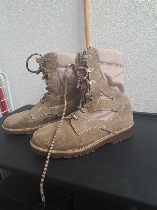 Bocanci militari tactici folosit in stare buna