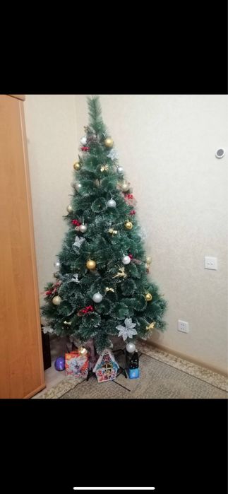 Елка новогодняя