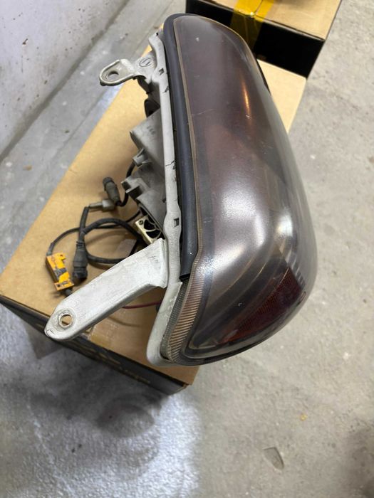 Фары Toyota 4Runner 2006г