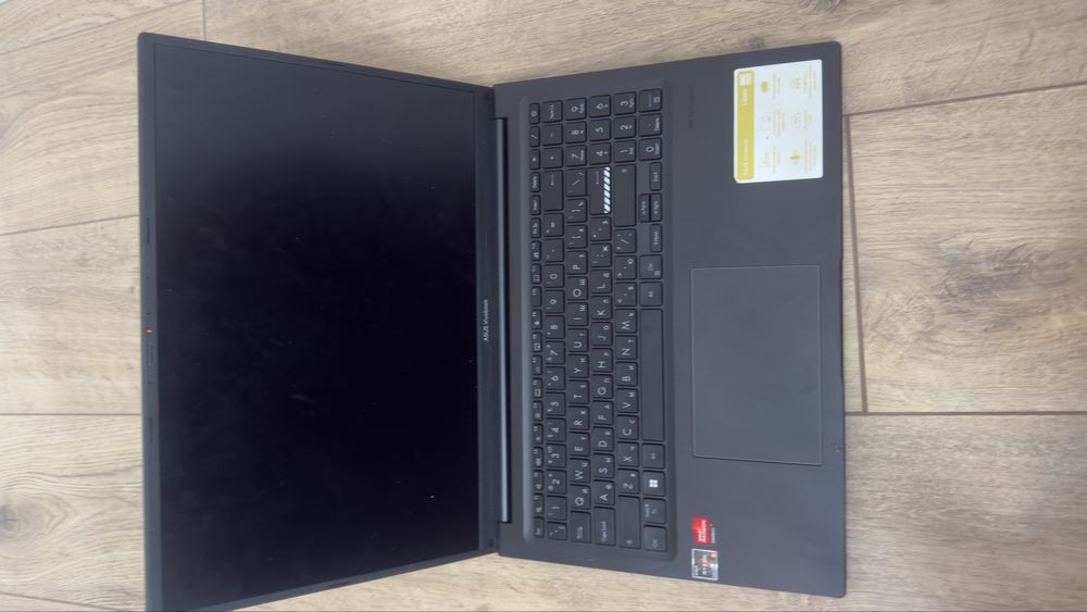 Продаётся ноутбук ASUS Vivobook