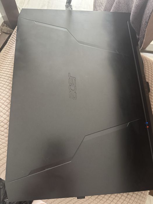 Acer Nitro 5 AN517-54