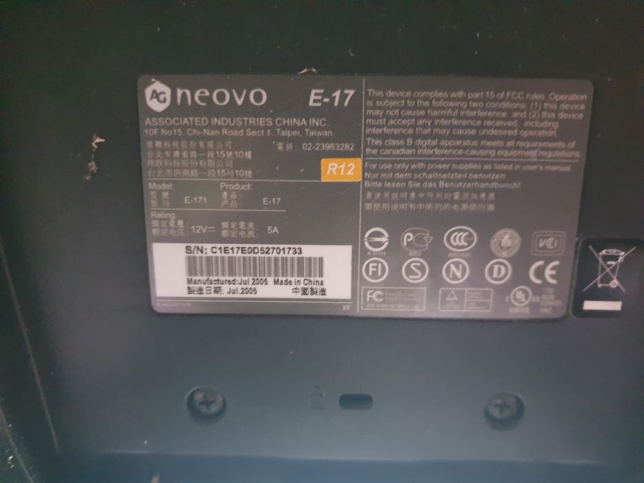 Vind monitor Neovo E17