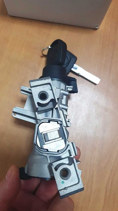 Contact pornire motor compatibil  Skoda / VW / Audi / Seat  OEM  1K0905851B