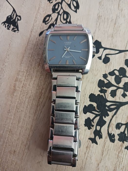 Часовници Casio иQ&Q