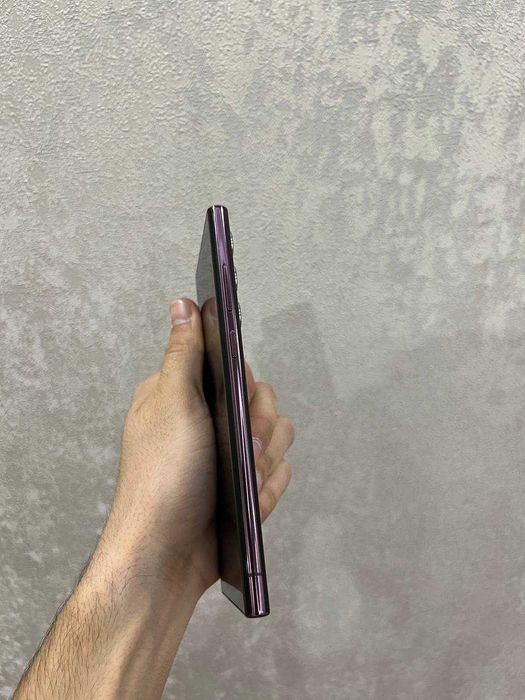 Продаётся Samsung S22 Ultra